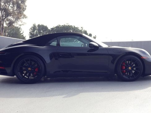 Certified 2023 Porsche 911 Carrera S image 8