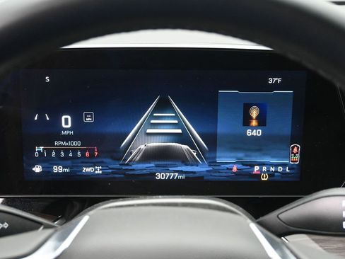 Used 2025 Chevrolet Tahoe Z71 image 13