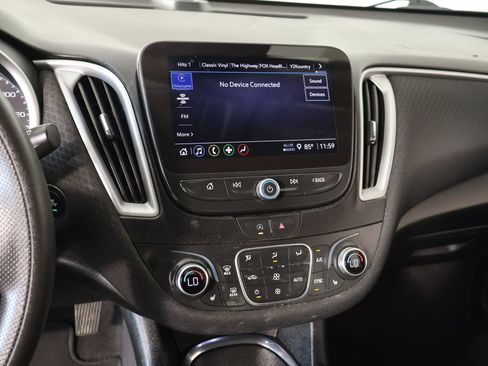 Used 2024 Chevrolet Malibu LT FWD image 5