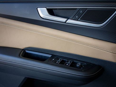 New 2026 Volkswagen Atlas Cross Sport SEL R-Line image 26