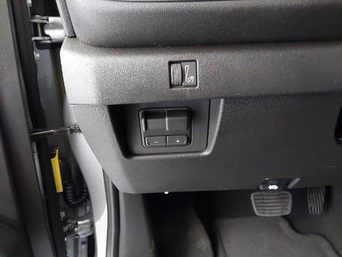 New 2026 Chevrolet Colorado Trail Boss AWD/4WD image 24