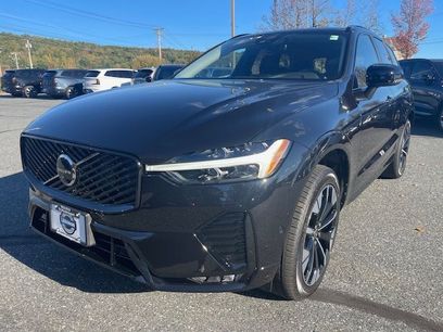 New 2026 Volvo XC60 B5 Plus w/ Protection Package Premier