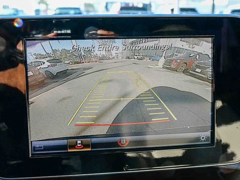 Used 2018 Mercedes-Benz C 300 Sedan image 27