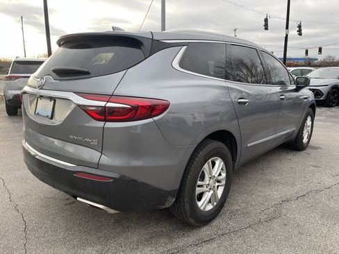Used 2019 Buick Enclave Essence image 5