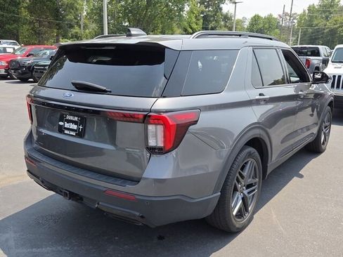 Used 2025 Ford Explorer ST-Line w/ Premium Package RWD image 15