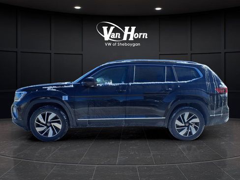 New 2026 Volkswagen Atlas SEL image 4