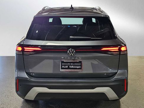 New 2026 Volkswagen Tiguan SE image 4