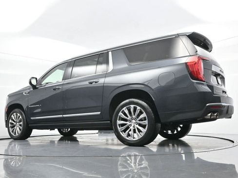 Used 2021 GMC Yukon XL Denali w/ Denali Premium Package AWD/4WD image 51