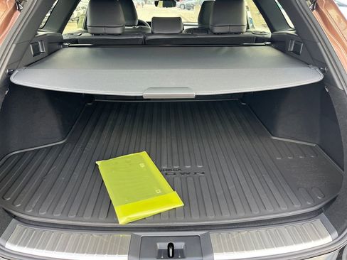 New 2025 Toyota Crown Signia image 23