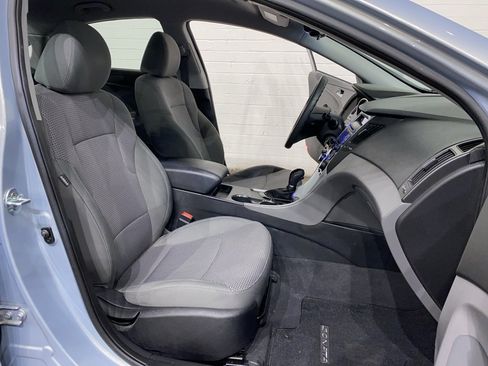 Used 2012 Hyundai Sonata GLS image 11