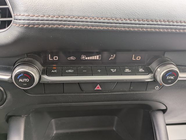 Used 2024 MAZDA MAZDA3 s FWD image 34