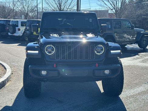 Used 2025 Jeep Wrangler Unlimited Rubicon image 35
