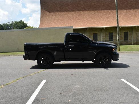 Used 2015 RAM 1500 Express w/ Black Ram 1500 Express Group RWD image 8