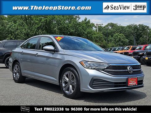 Used 2023 Volkswagen Jetta SE FWD image 1