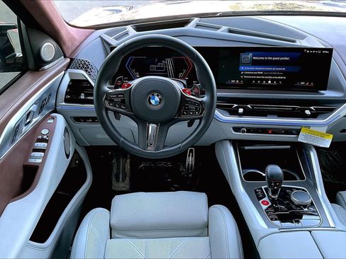 Used 2025 BMW XM AWD/4WD image 6