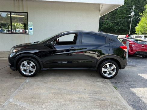Used 2016 Honda HR-V EX image 11