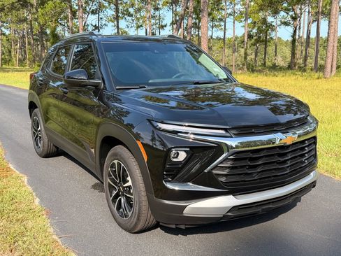 New 2026 Chevrolet TrailBlazer LT w/ Convenience Package FWD image 7