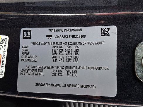 Used 2022 GMC Yukon XL Denali w/ Advanced Technology Package image 29