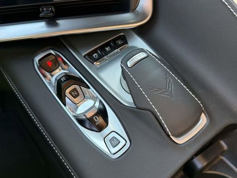 Used 2025 Chevrolet Corvette Z06 RWD image 23