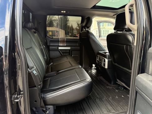 Used 2018 Ford F150 Lariat w/ Equipment Group 502A Luxury AWD/4WD image 41