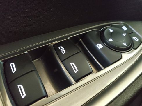 Used 2024 Chevrolet Malibu LT FWD image 27