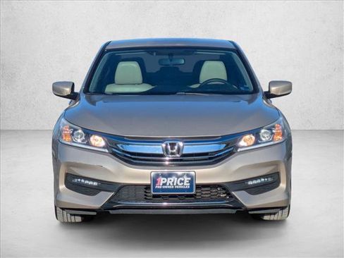 Used 2016 Honda Accord LX image 2