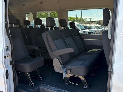 Used 2023 Ford Transit 350 XLT RWD image 12