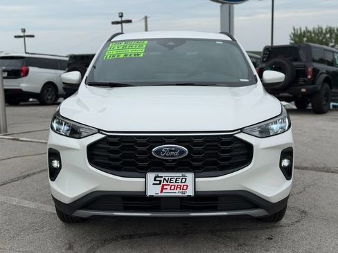 Used 2026 Ford Escape ST-Line Select w/ Tech Pack #2 AWD/4WD image 2