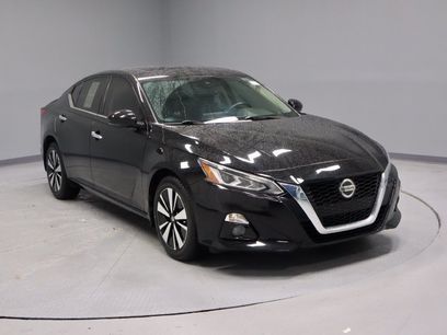 Used 2019 Nissan Altima 2.5 SV