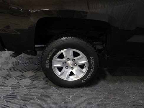 Used 2018 Chevrolet Silverado 1500 LT image 10