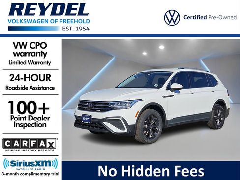 Certified 2022 Volkswagen Tiguan SE image 1