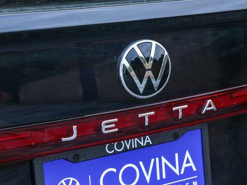 New 2026 Volkswagen Jetta SE image 10