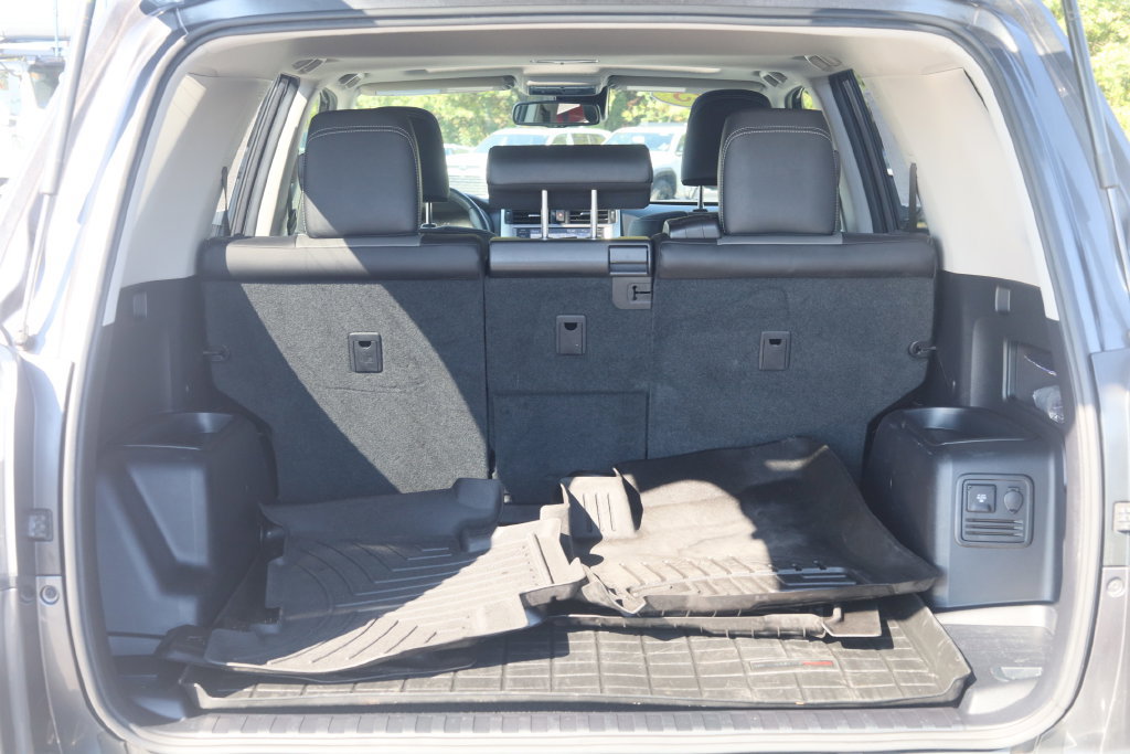 Certified 2023 Toyota 4Runner SR5 Premium w/ Moonroof Package AWD/4WD image 31
