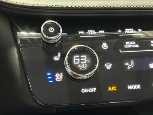 Certified 2026 INFINITI QX60 Luxe w/ Family Package AWD/4WD image 5