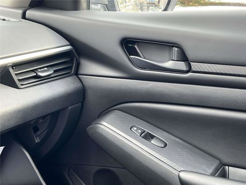 Certified 2024 Nissan Altima 2.5 S image 44