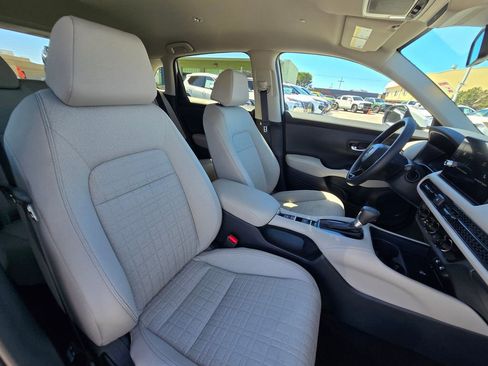 Used 2026 Honda HR-V LX image 28