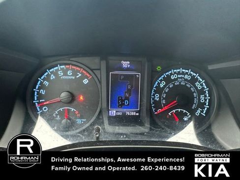 Used 2019 Toyota Tacoma SR image 8