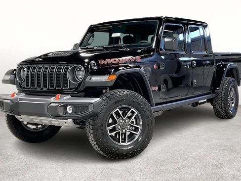 New 2026 Jeep Gladiator Mojave image 2
