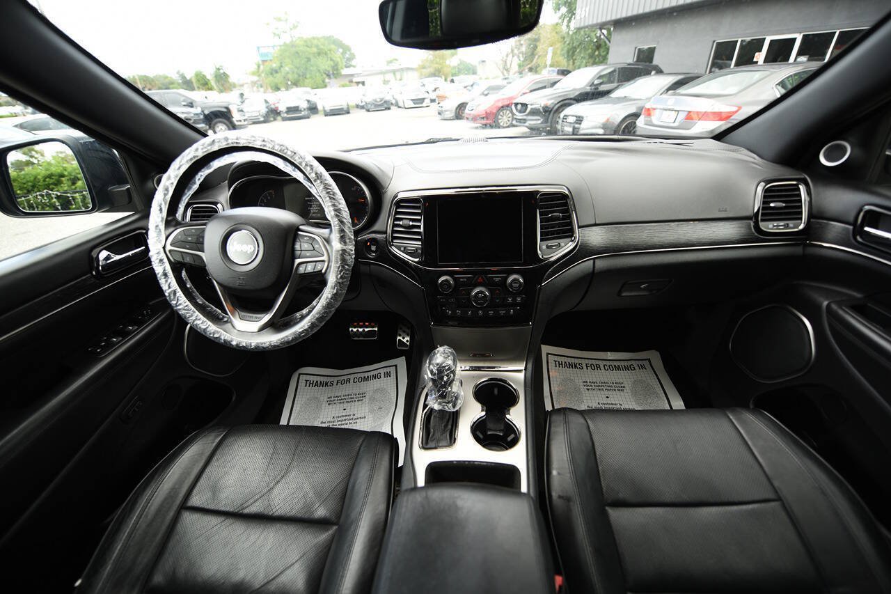 Used 2019 Jeep Grand Cherokee High Altitude RWD image 13