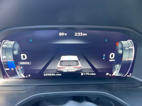 Used 2023 Mitsubishi Outlander SEL AWD/4WD image 29
