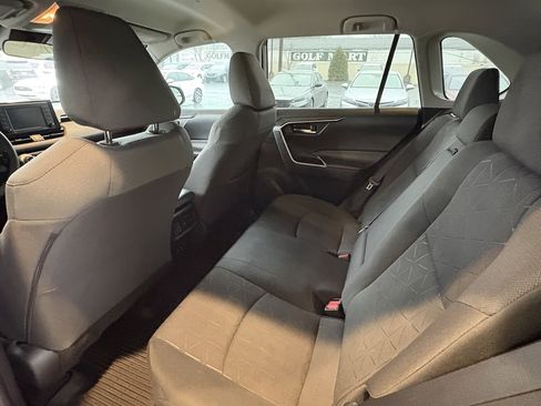 Used 2021 Toyota RAV4 XLE image 23