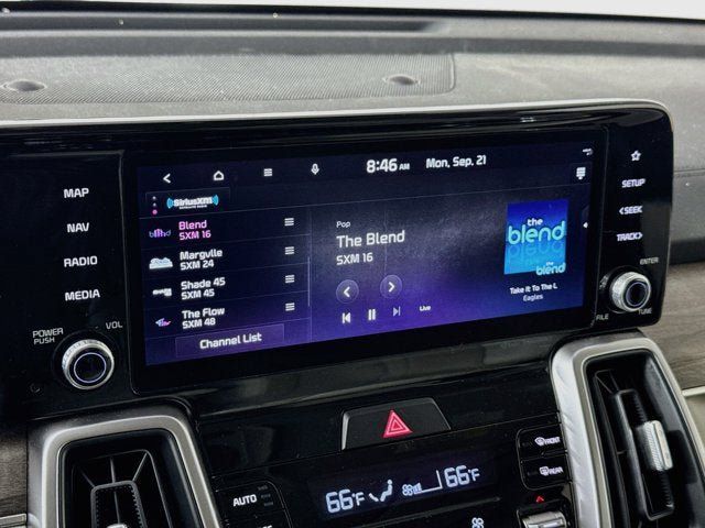Certified 2023 Kia Sorento X-Line EX AWD/4WD image 15