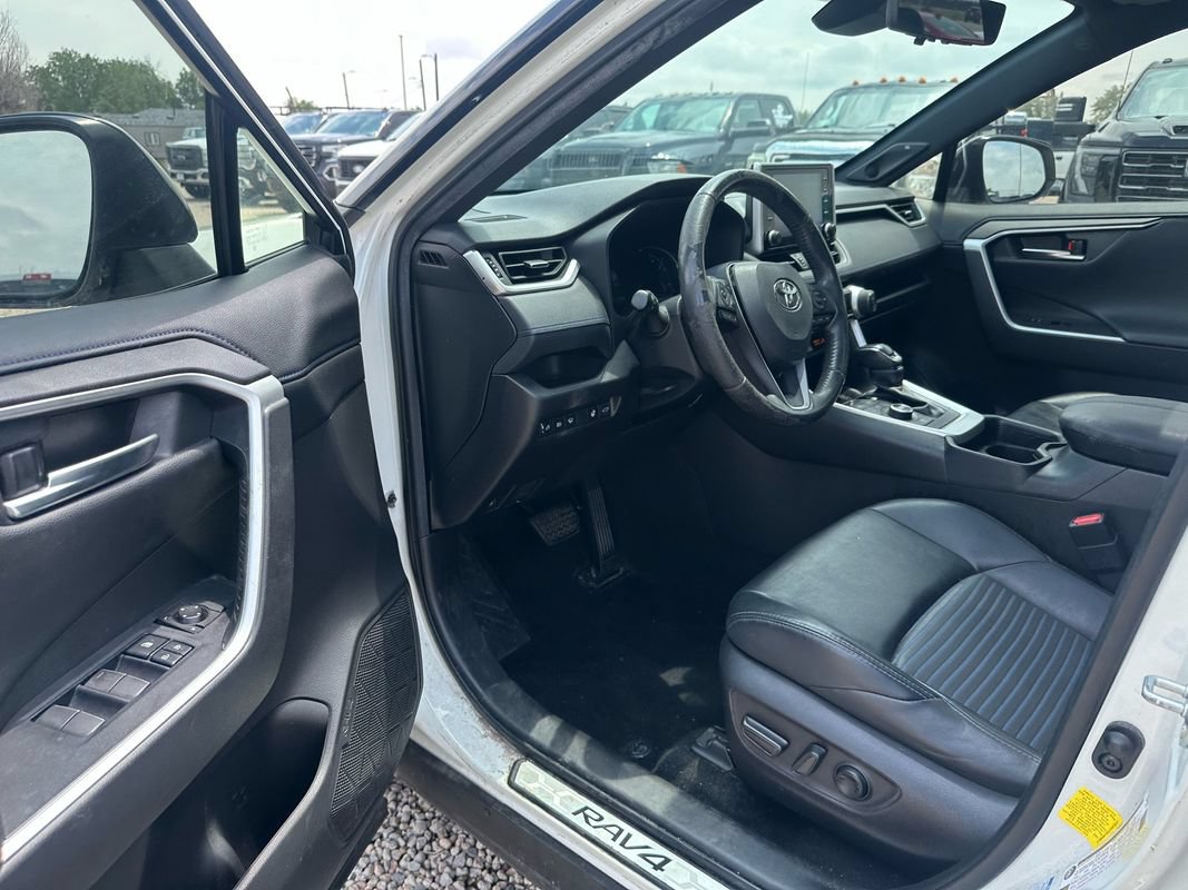Used 2020 Toyota RAV4 XSE AWD/4WD image 34