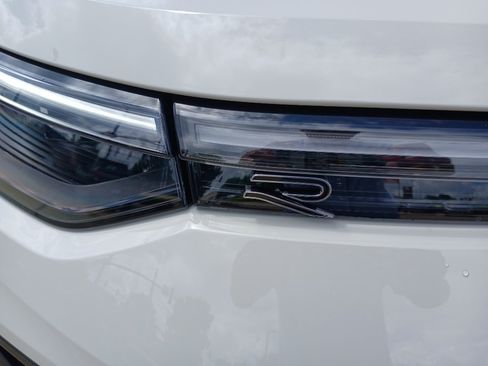New 2026 Volkswagen Tiguan SEL R-Line AWD/4WD image 3