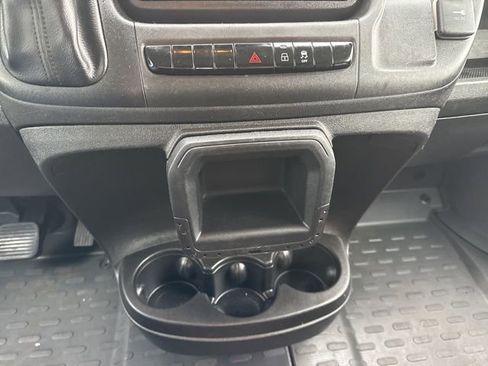 Used 2023 RAM ProMaster 2500 image 11