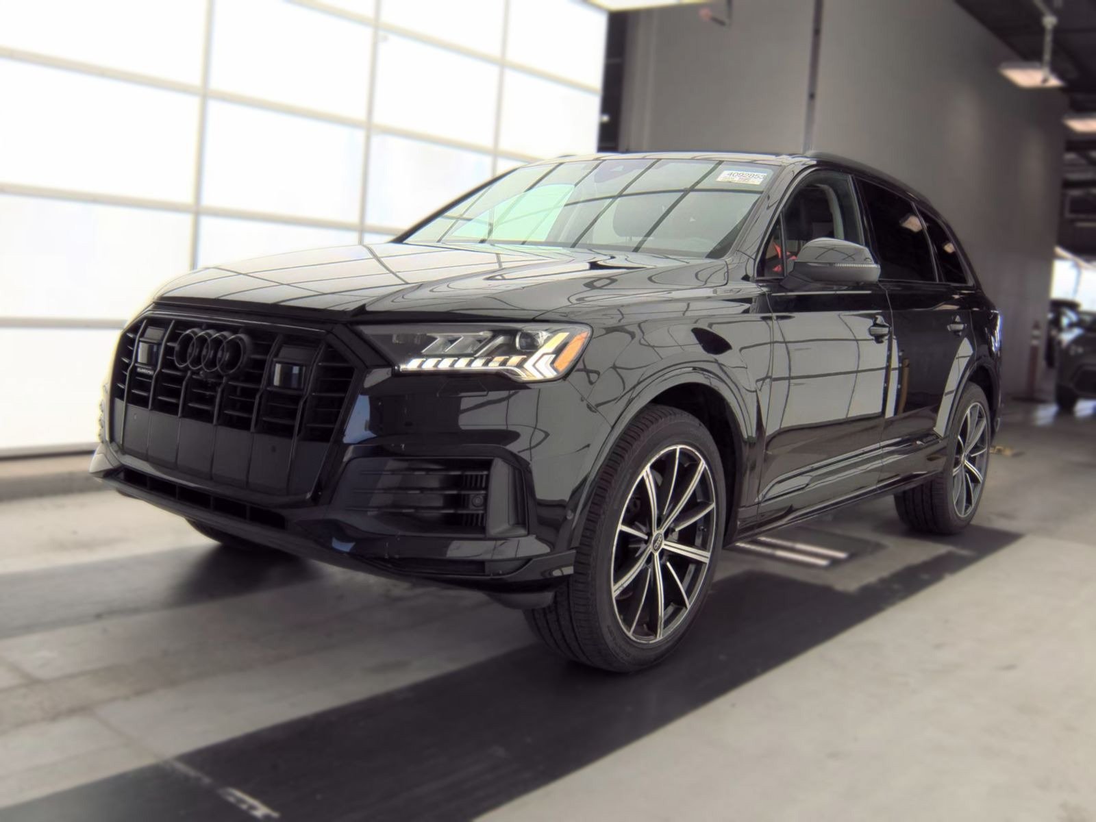 Used 2023 Audi Q7 3.0T Premium Plus w/ Premium Plus Package AWD/4WD image 1