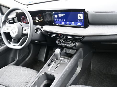 New 2026 Nissan Kicks SV w/ SV Premium Package image 19