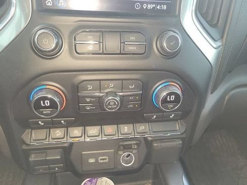 Used 2020 Chevrolet Silverado 1500 RST AWD/4WD image 18