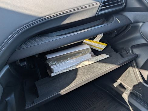 Certified 2025 Subaru Outback image 32