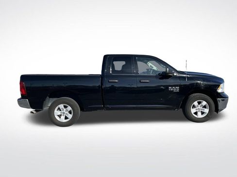 Used 2024 RAM 1500 Classic SLT image 2